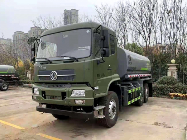 CLT5165GPSFV6A六驅綠化噴灑車