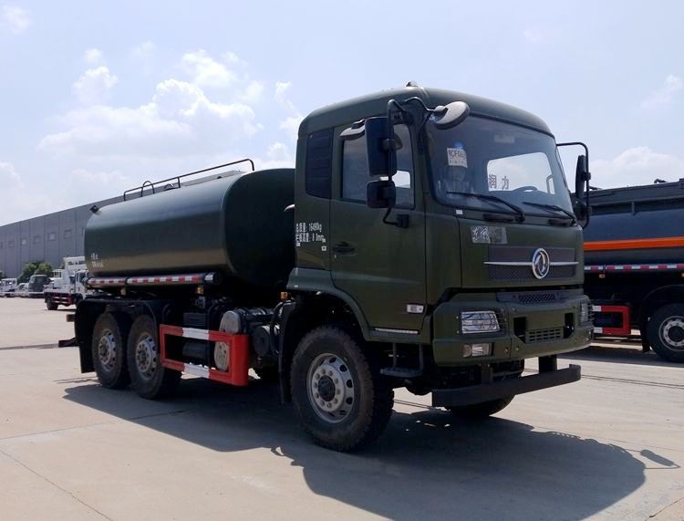 國六-六驅越野綠化噴灑車