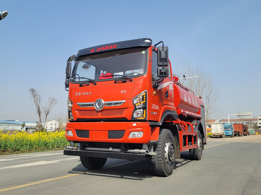 5方四驅森林消防灑水車